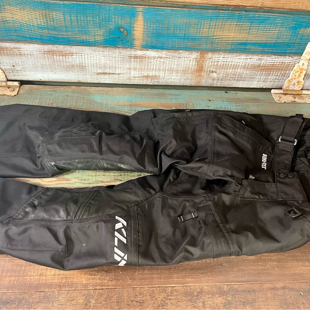 KLIM Altitude Gortex Armored Motorcycle Pants- Size 28- Perfect Condition